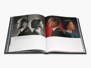 Queen Elizabeth II : A Photographic Portrait